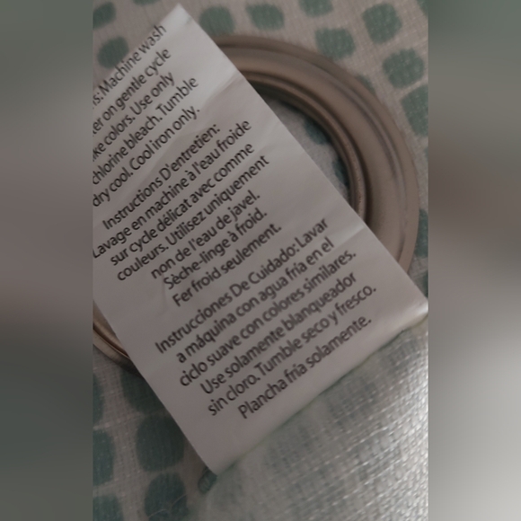 Curtains  Light Green  2 Panels Unbranded  52 " W x  84 "L New With Out Tags - Picture 2 of 8